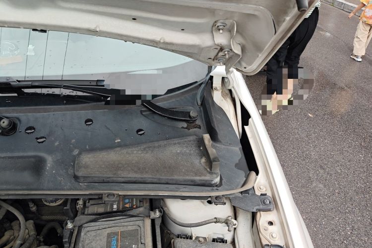 Used Ford Escort 2015 1.5L Automatic Comfort Edition Engine Bay Left