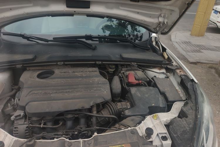 Used Ford Escort 2015 1.5L Automatic Comfort Edition Engine Bay Left