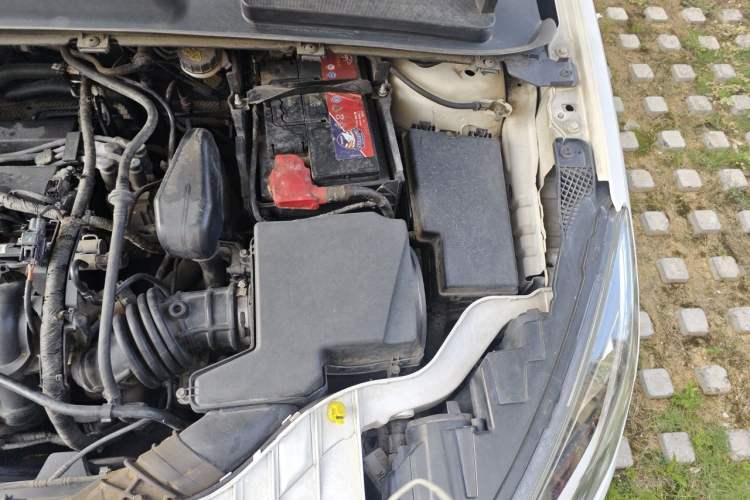 Used Ford Escort 2015 1.5L Automatic Fashion Model Engine Bay Left