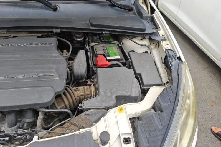 Used Ford Escort 2015 1.5L Automatic Fashion Model Engine Bay Left