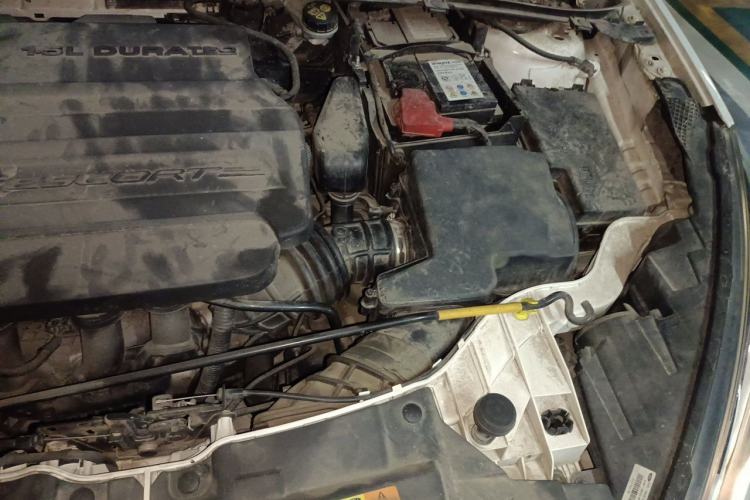 Used Ford Escort 2015 1.5L Automatic Comfort Edition Engine Bay Left
