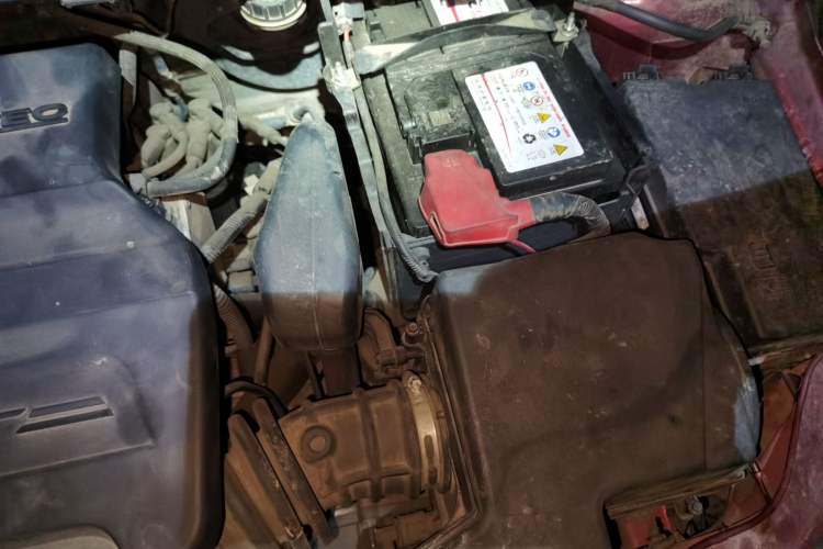 Used Ford Escort 2015 1.5L Automatic Fashion Model Engine Bay Left