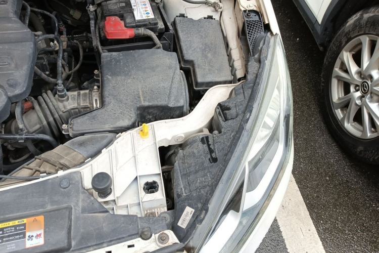 Used Ford Escort 2015 1.5L Manual Comfort Model Engine Bay Left