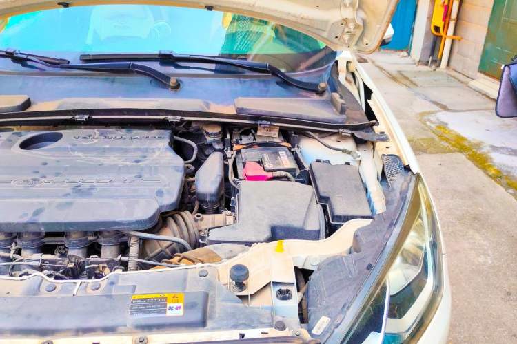 Used Ford Escort 2015 1.5L Automatic Fashion Model Engine Bay Left