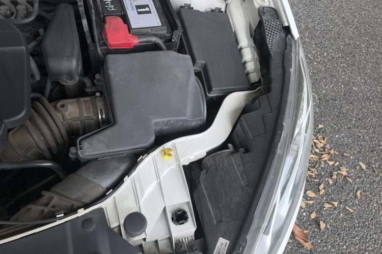 Used Ford Escort 2015 1.5L Automatic Fashion Model Engine Bay Left