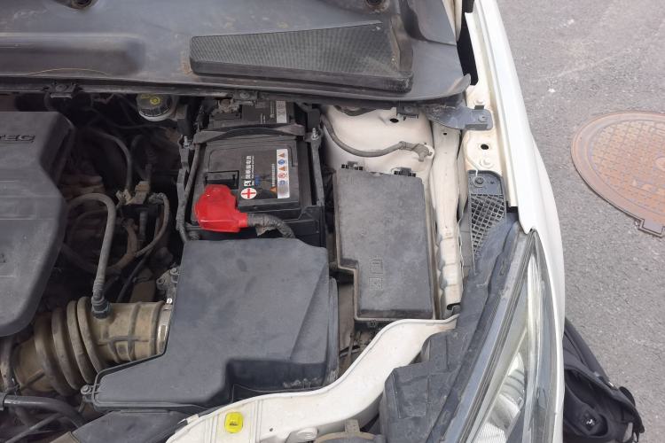 Used Ford Escort 2015 1.5L Manual Fashion Edition Engine Bay Left