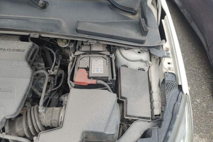 Used Ford Escort 2015 1.5L Manual Comfort Model Engine Bay Left