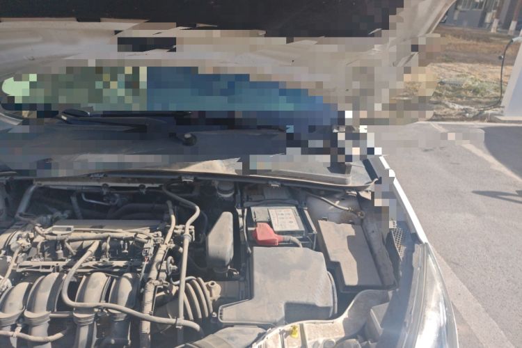 Used Ford Escort 2015 1.5L Automatic Comfort Edition Engine Bay Left