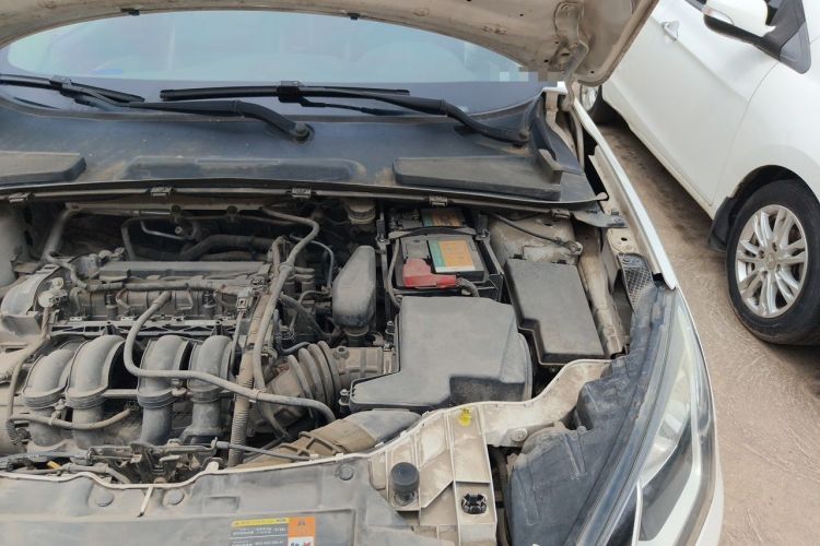 Used Ford Escort 2015 1.5L Automatic Comfort Edition Engine Bay Left