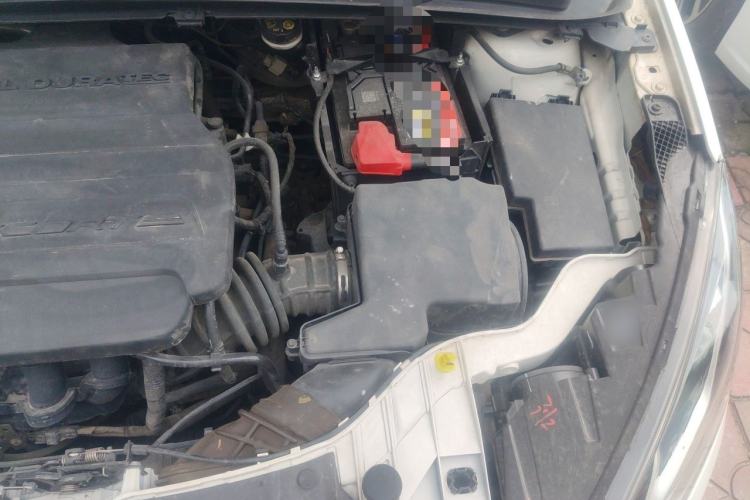 Used Ford Escort 2015 1.5L Manual Comfort Model Engine Bay Left