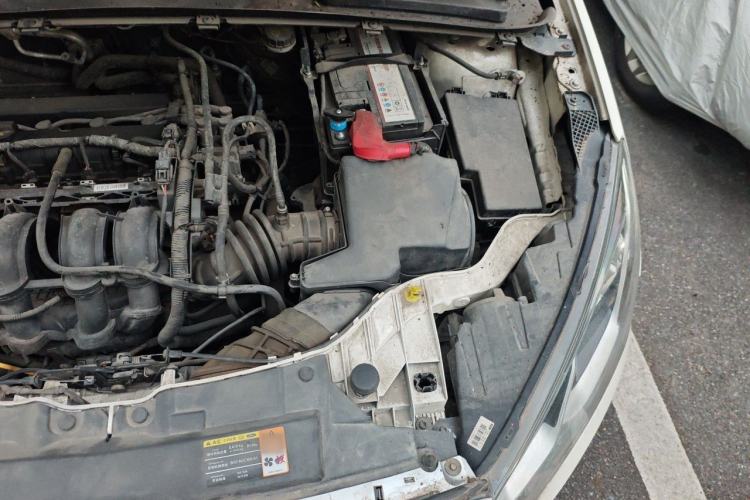 Used Ford Escort 2015 1.5L Manual Fashion Edition Engine Bay Left