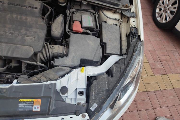 Used Ford Escort 2015 1.5L Automatic Comfort Edition Engine Bay Left