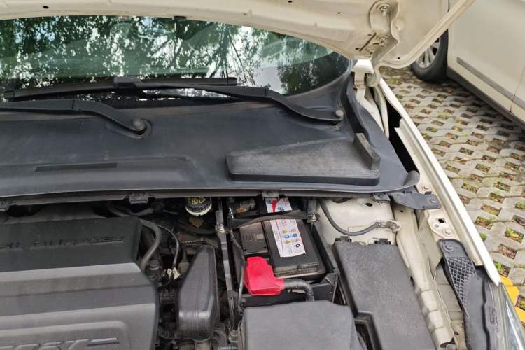Used Ford Escort 2015 1.5L Automatic Fashion Model Engine Bay Left
