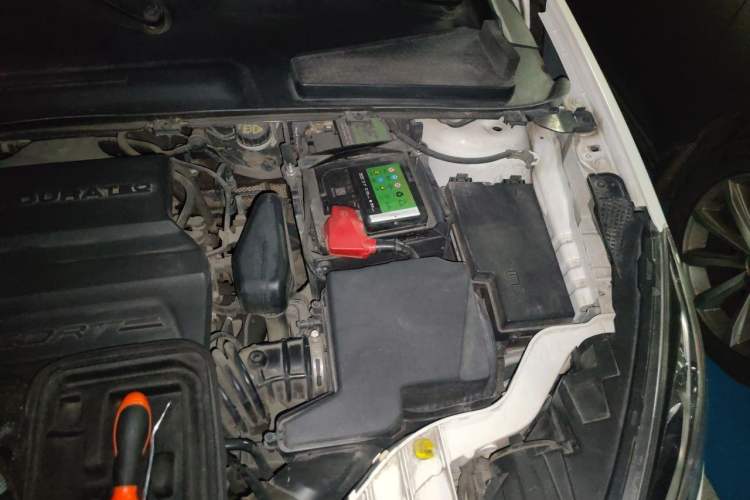 Used Ford Escort 2015 1.5L Automatic Comfort Edition Engine Bay Left