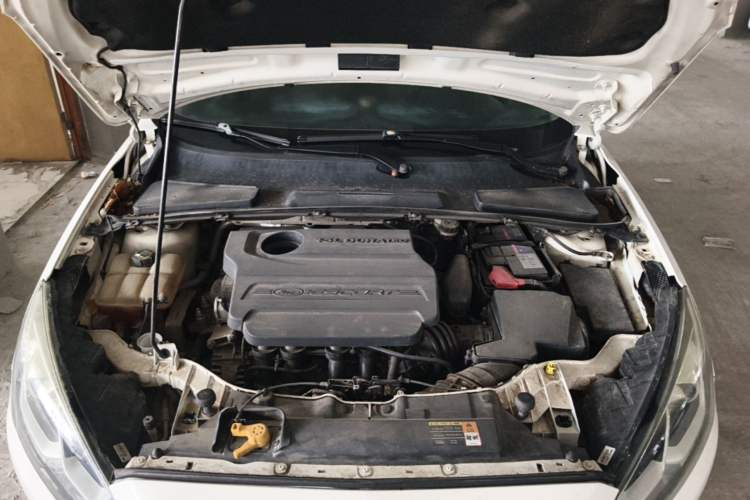 Used Ford Escort 2015 1.5L Automatic Comfort Edition Engine Bay
