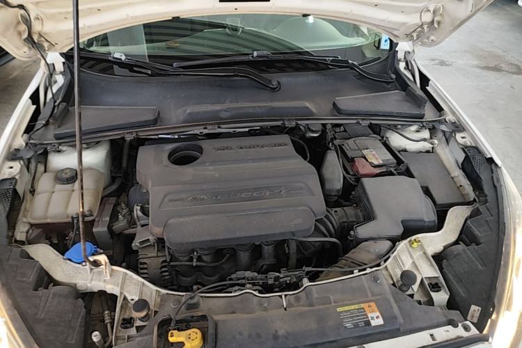 Used Ford Escort 2015 1.5L Automatic Fashion Model Engine Bay