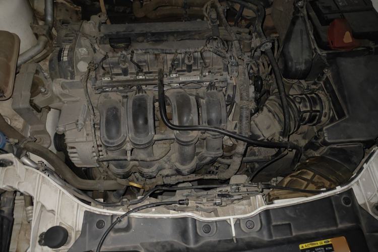 Used Ford Escort 2015 1.5L Automatic Comfort Edition Engine Bay