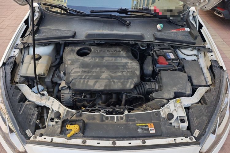 Used Ford Escort 2015 1.5L Automatic Fashion Model Engine Bay