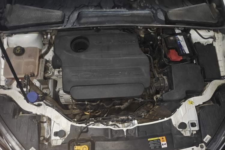 Used Ford Escort 2015 1.5L Manual Fashion Edition Engine Bay