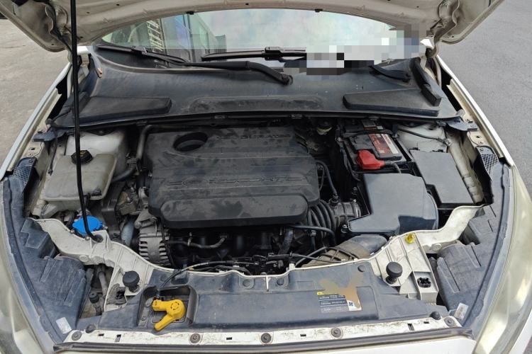 Used Ford Escort 2015 1.5L Manual Comfort Model Engine Bay