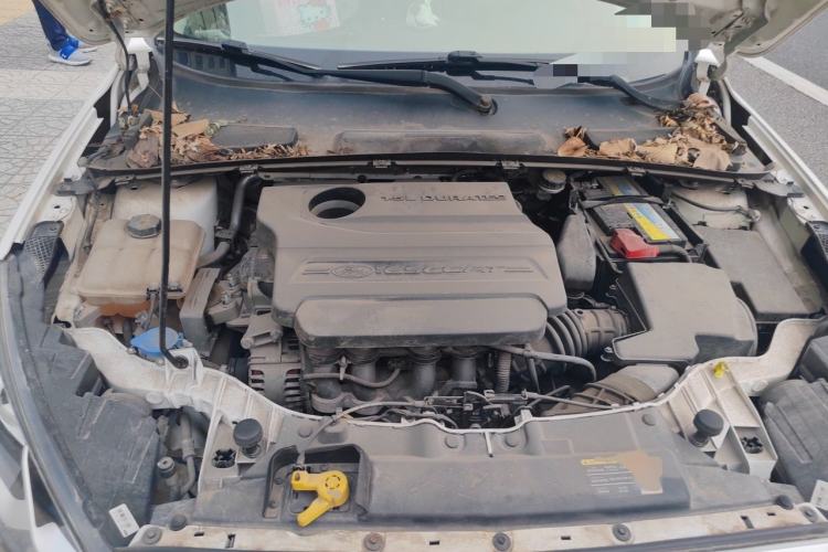 Used Ford Escort 2015 1.5L Automatic Comfort Edition Engine Bay