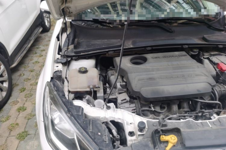 Used Ford Escort 2015 1.5L Automatic Comfort Edition Engine Bay Right