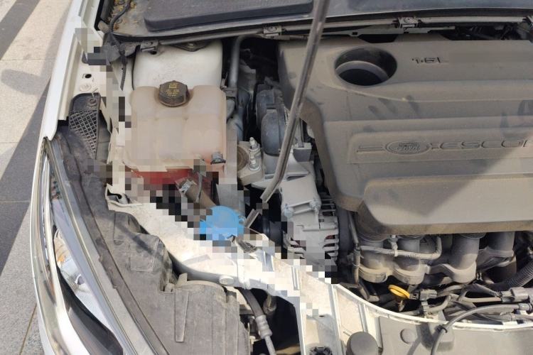 Used Ford Escort 2015 1.5L Automatic Fashion Model Engine Bay Right