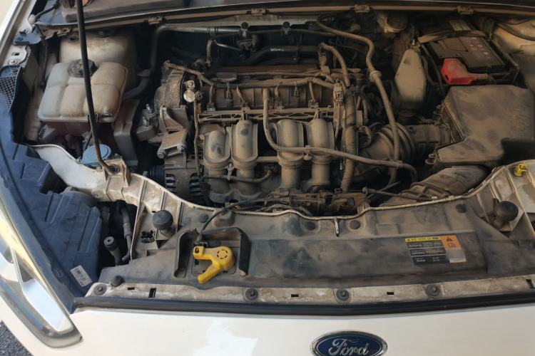 Used Ford Escort 2015 1.5L Automatic Fashion Model Engine Bay Right