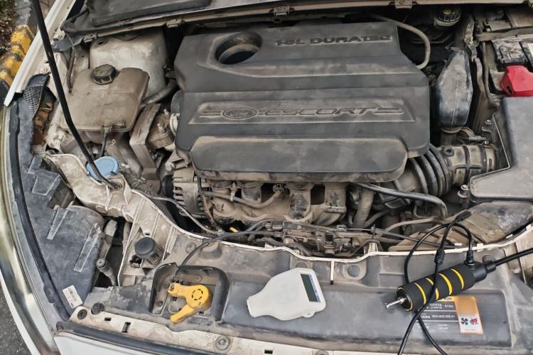 Used Ford Escort 2015 1.5L Automatic Fashion Model Engine Bay Right