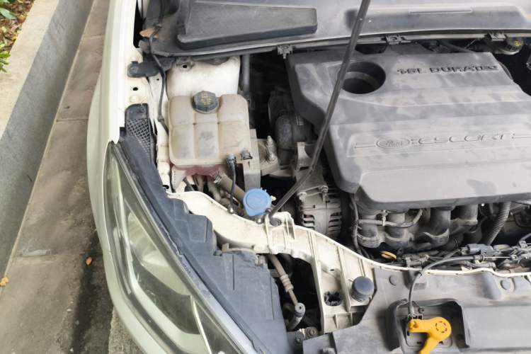 Used Ford Escort 2015 1.5L Automatic Fashion Model Engine Bay Right