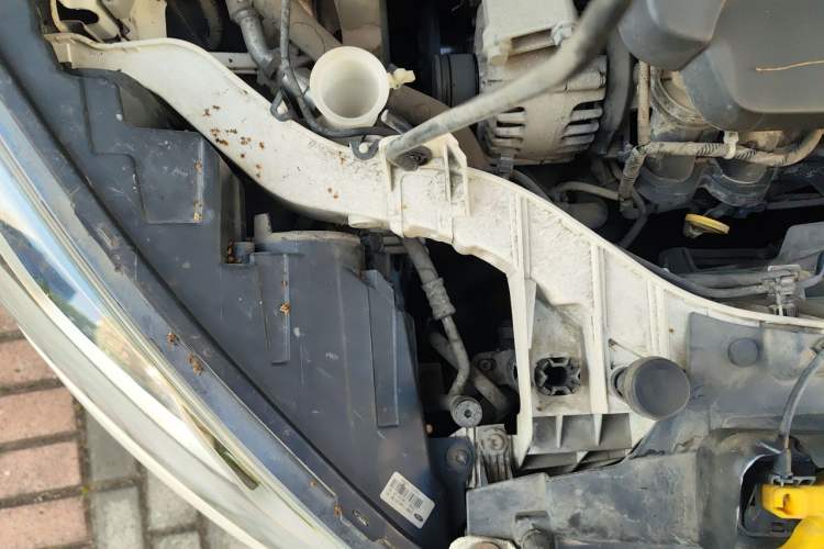 Used Ford Escort 2015 1.5L Automatic Fashion Model Engine Bay Right