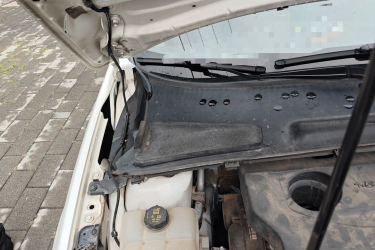 Used Ford Escort 2015 1.5L Automatic Comfort Edition Engine Bay Right