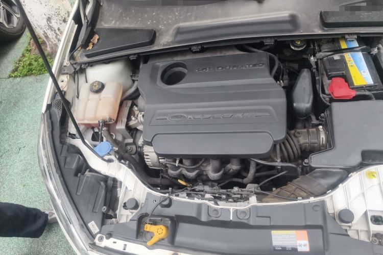 Used Ford Escort 2015 1.5L Automatic Fashion Model Engine Bay Right