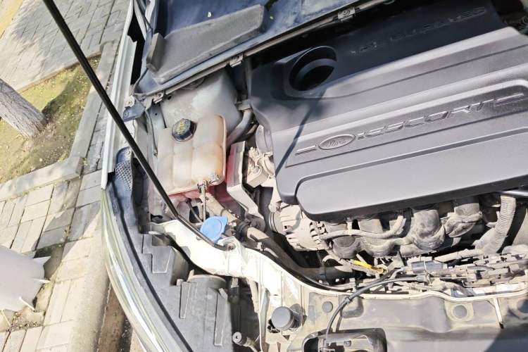 Used Ford Escort 2015 1.5L Automatic Fashion Model Engine Bay Right