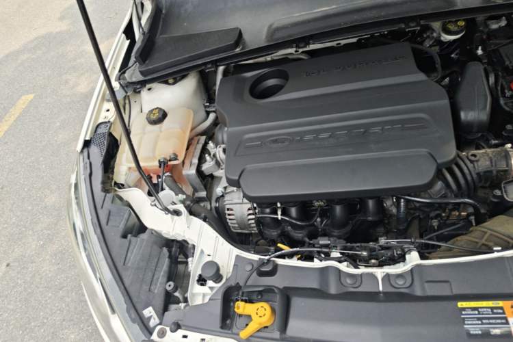 Used Ford Escort 2015 1.5L Automatic Fashion Model Engine Bay Right