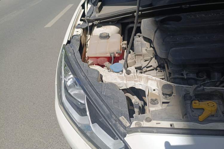 Used Ford Escort 2015 1.5L Automatic Fashion Model Engine Bay Right