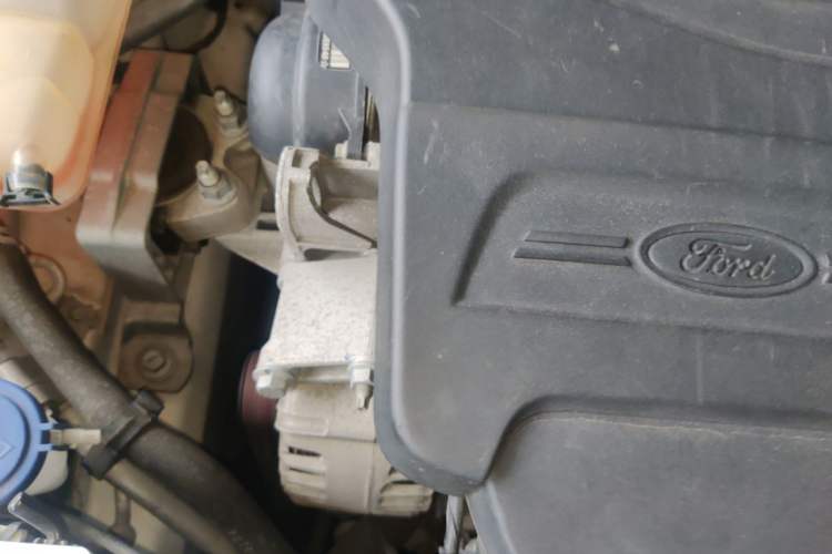 Used Ford Escort 2015 1.5L Manual Comfort Model Engine Bay Right