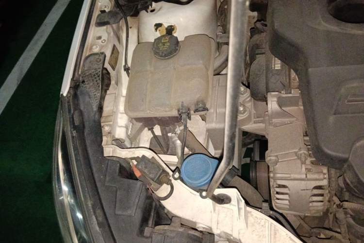 Used Ford Escort 2015 1.5L Automatic Fashion Model Engine Bay Right