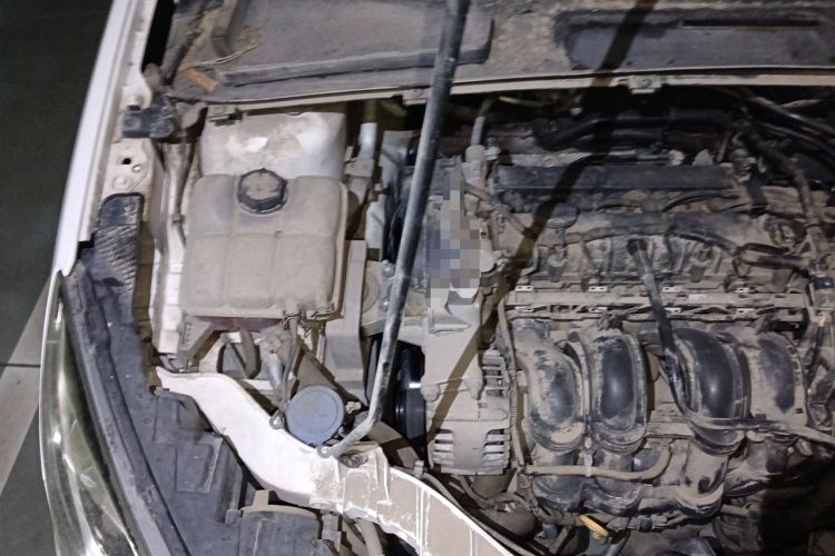 Used Ford Escort 2015 1.5L Automatic Comfort Edition Engine Bay Right