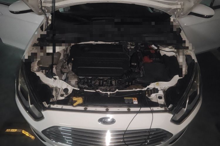 Used Ford Escort 2015 1.5L Automatic Fashion Model Engine Bay