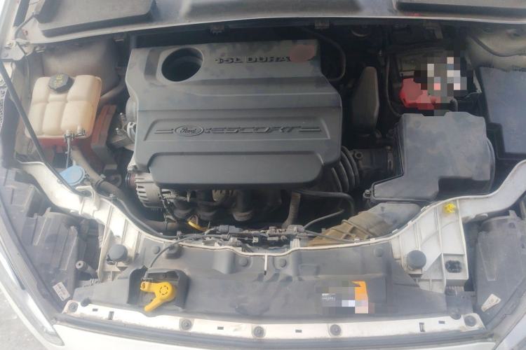 Used Ford Escort 2015 1.5L Automatic Fashion Model Engine Bay
