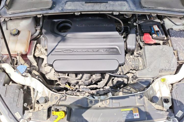 Used Ford Escort 2015 1.5L Automatic Fashion Model Engine Bay