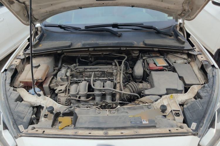 Used Ford Escort 2015 1.5L Automatic Comfort Edition Engine Bay