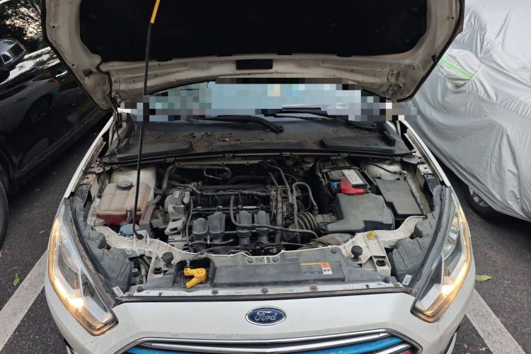 Used Ford Escort 2015 1.5L Manual Fashion Edition Engine Bay