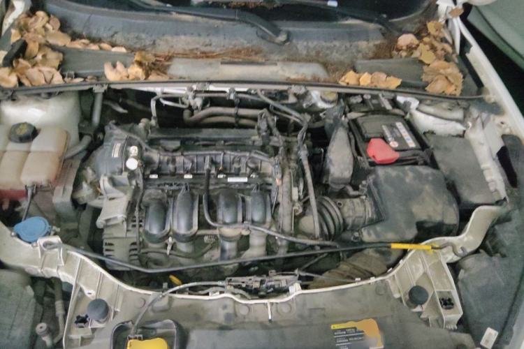 Used Ford Escort 2015 1.5L Automatic Comfort Edition Engine Bay