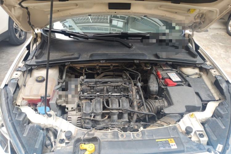 Used Ford Escort 2015 1.5L Automatic Fashion Model Engine Bay
