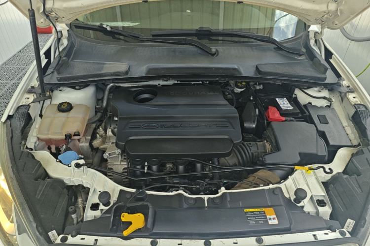 Used Ford Escort 2015 1.5L Automatic Fashion Model Engine Bay
