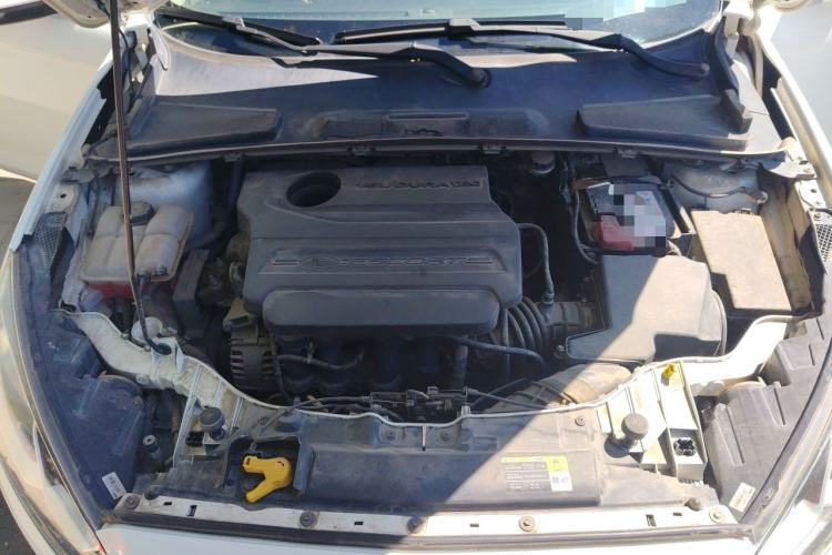 Used Ford Escort 2015 1.5L Manual Fashion Edition Engine Bay