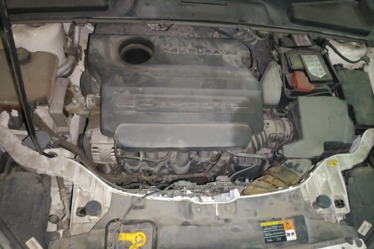 Used Ford Escort 2015 1.5L Automatic Fashion Model Engine Bay