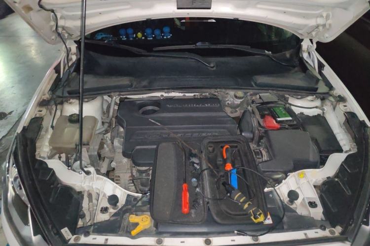 Used Ford Escort 2015 1.5L Automatic Comfort Edition Engine Bay